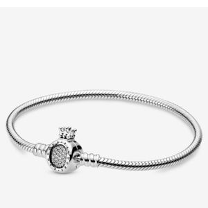 Pre-Owned Pandora Moments Crown O Clasp Snake Chain Bracelet